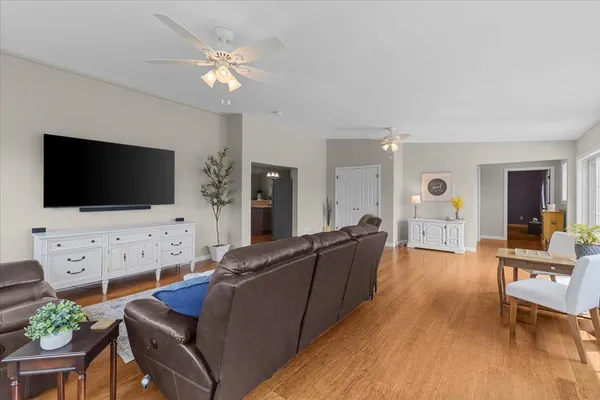 $569,000 | 6 Vivian Lane, St. Albans Town, VT 05478