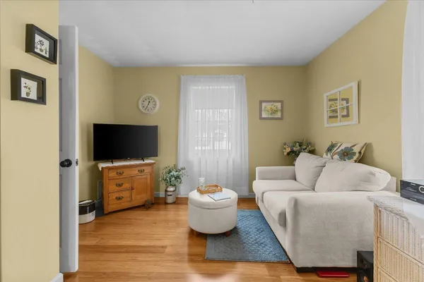 $569,000 | 6 Vivian Lane, St. Albans Town, VT 05478