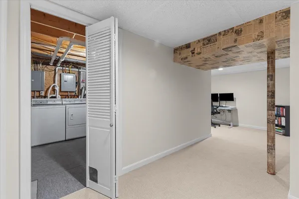$569,000 | 6 Vivian Lane, St. Albans Town, VT 05478