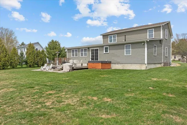 $569,000 | 6 Vivian Lane, St. Albans Town, VT 05478