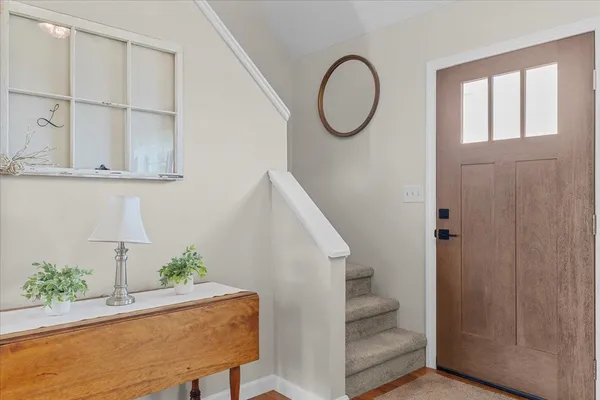 $569,000 | 6 Vivian Lane, St. Albans Town, VT 05478