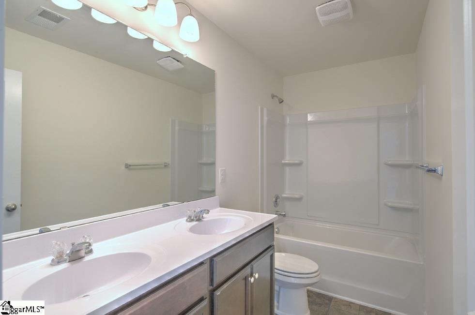 214 Addlestone Circle Fountain Inn, SC 29644 - Photo 21 of 33 Gallery Image 21