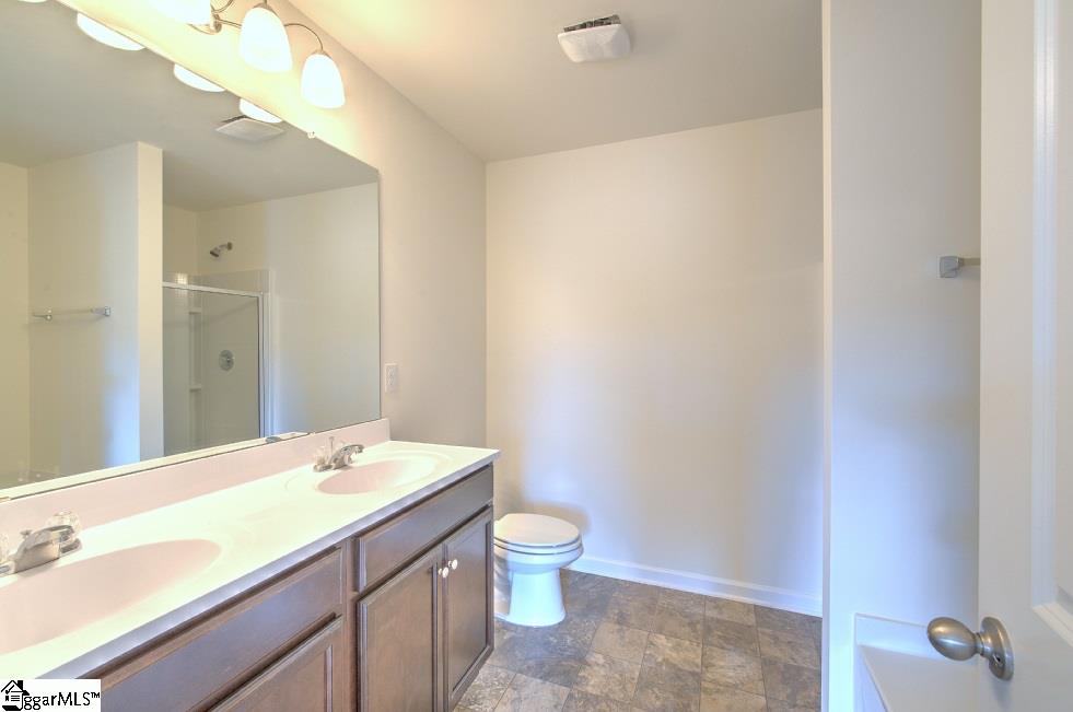 214 Addlestone Circle Fountain Inn, SC 29644 - Photo 23 of 33 Gallery Image 23