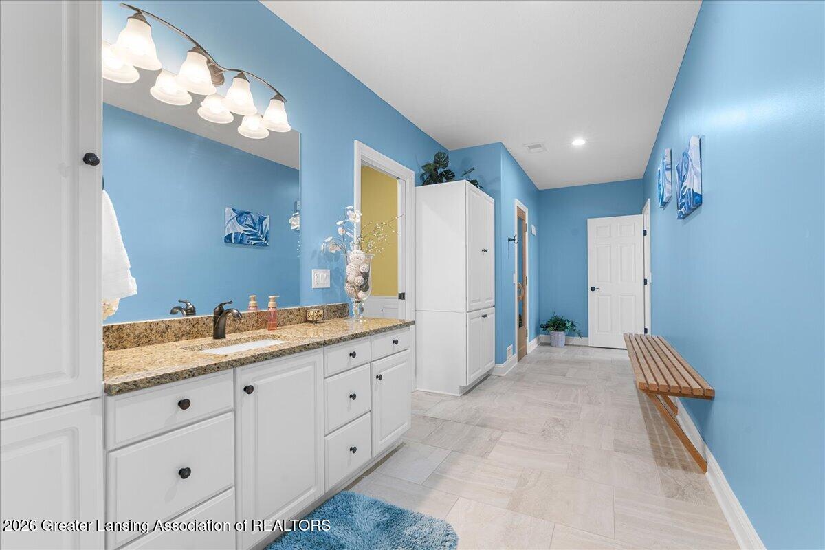 410 West Spring Meadows Lane Dewitt, MI 48820 - Photo 56 of 89 085-Media Jett - 45