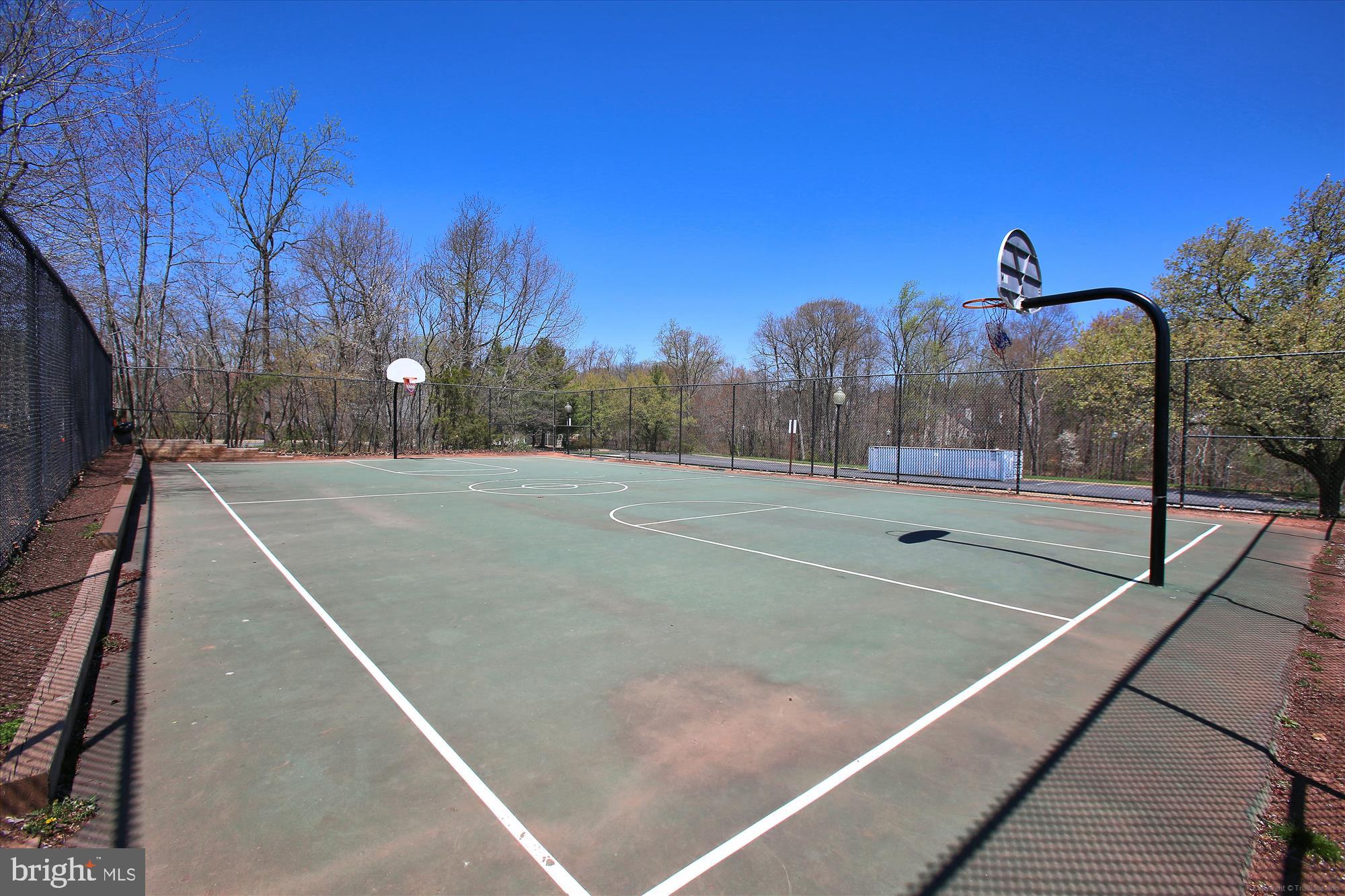 20713 Riptide Square Sterling, VA 20165 - Photo 43 of 65