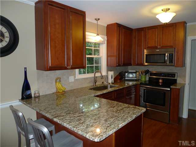 1909 Manuel Street Raleigh, NC 27612 - Photo 3 of 12 Photo 3
