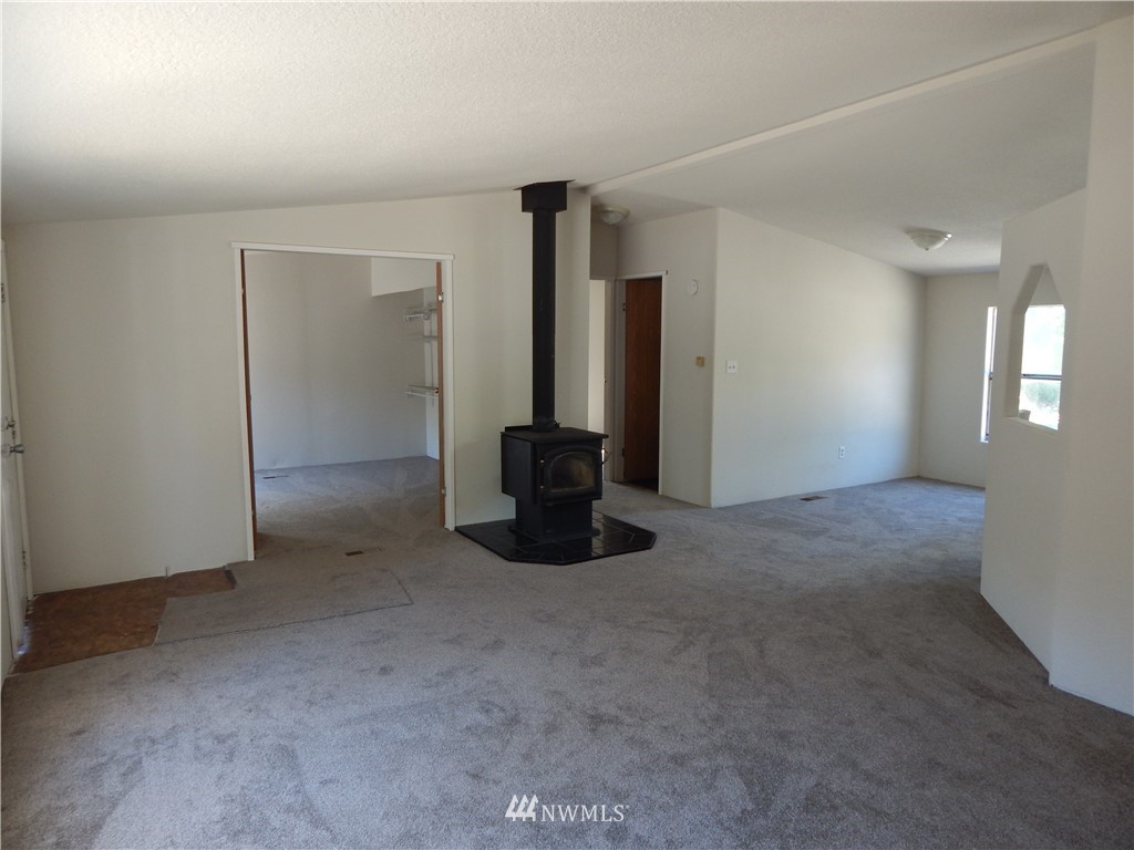 22861 Bridgewater Road Sedro-Woolley, WA 98284 - Photo 4 of 14 Gallery Image 4