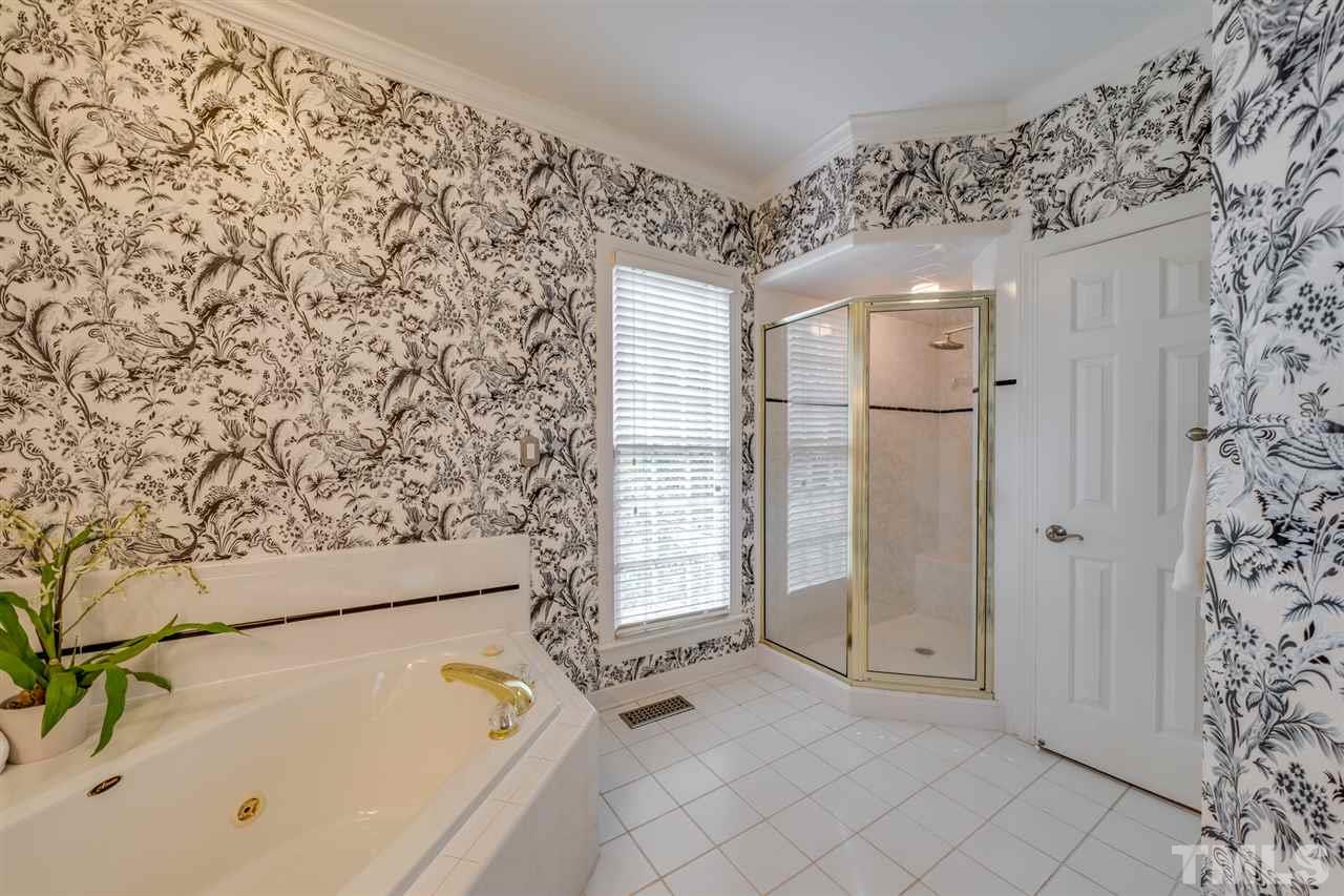 4716 Sharpstone Lane Raleigh, NC 27615 - Photo 16 of 30
