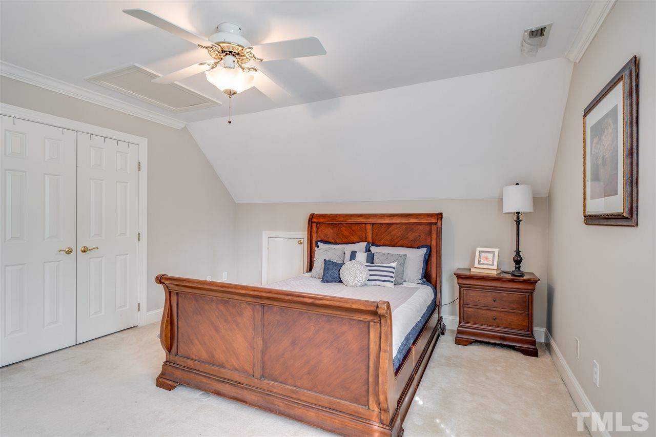 4716 Sharpstone Lane Raleigh, NC 27615 - Photo 17 of 30