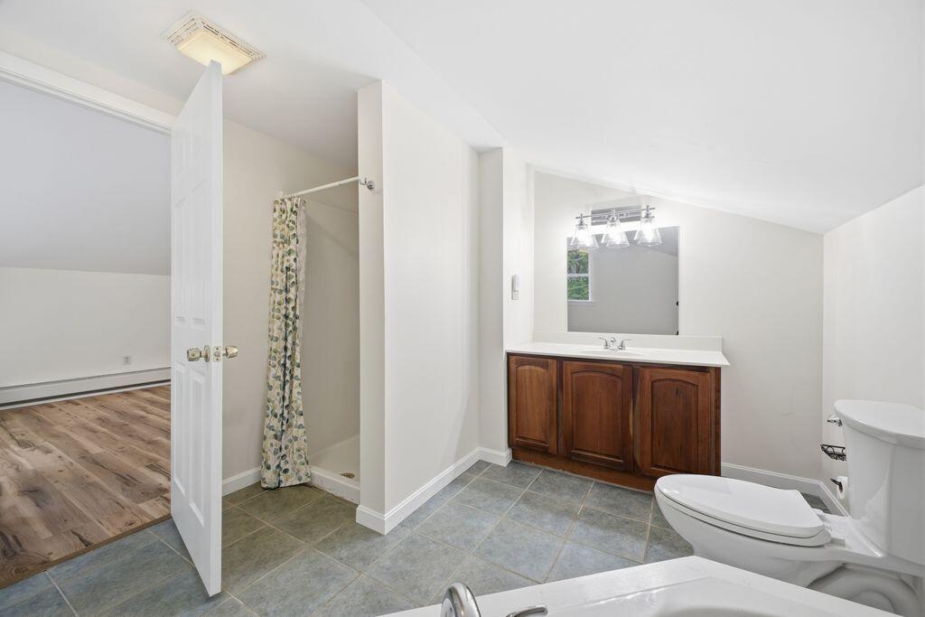 111 Goodrich Road Hebron, ME 04238 - Photo 16 of 32 Goodrich - 2nd floor bath