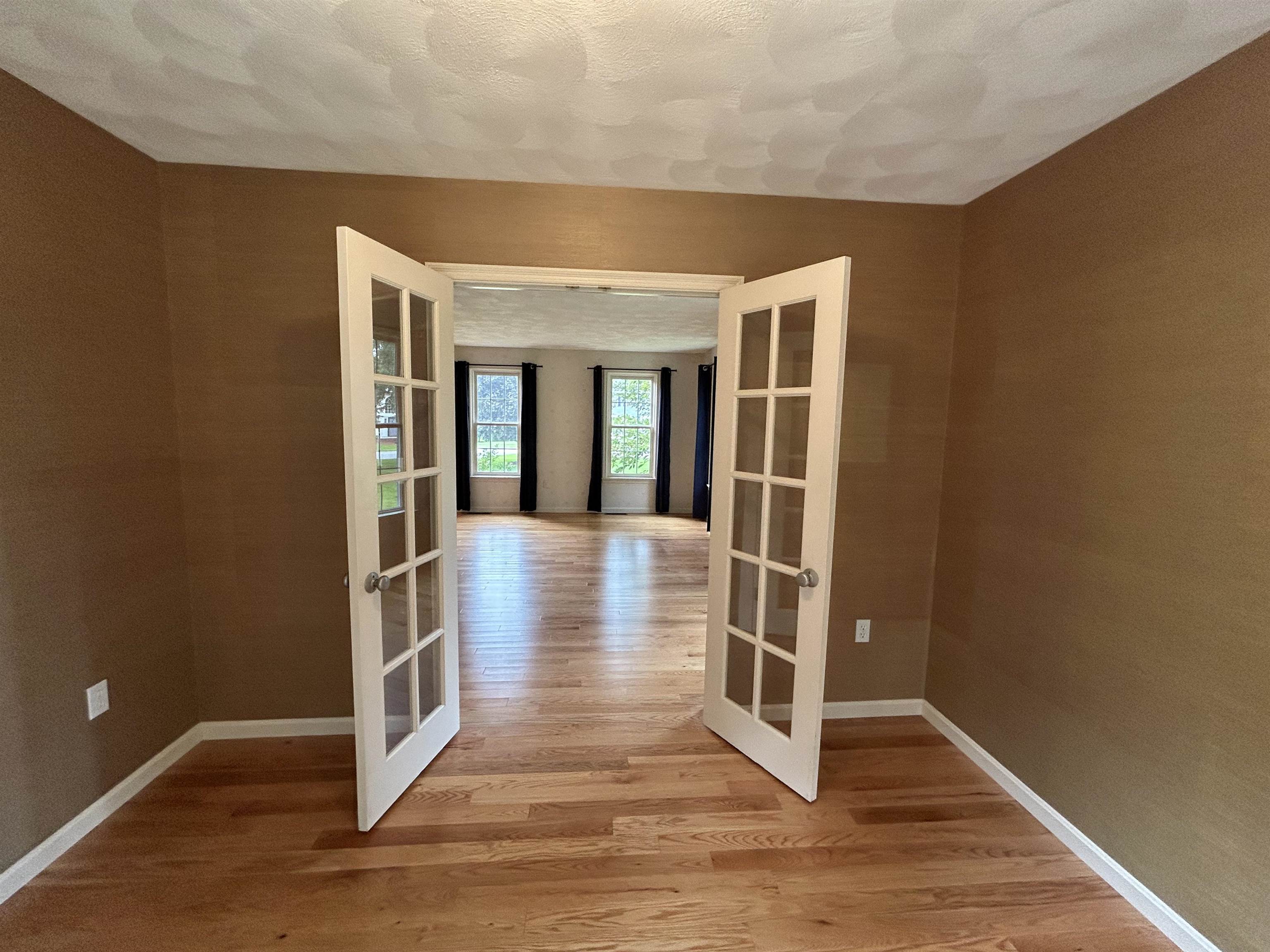 1 Hillside Avenue Exeter, NH 03833 - Photo 6 of 35
