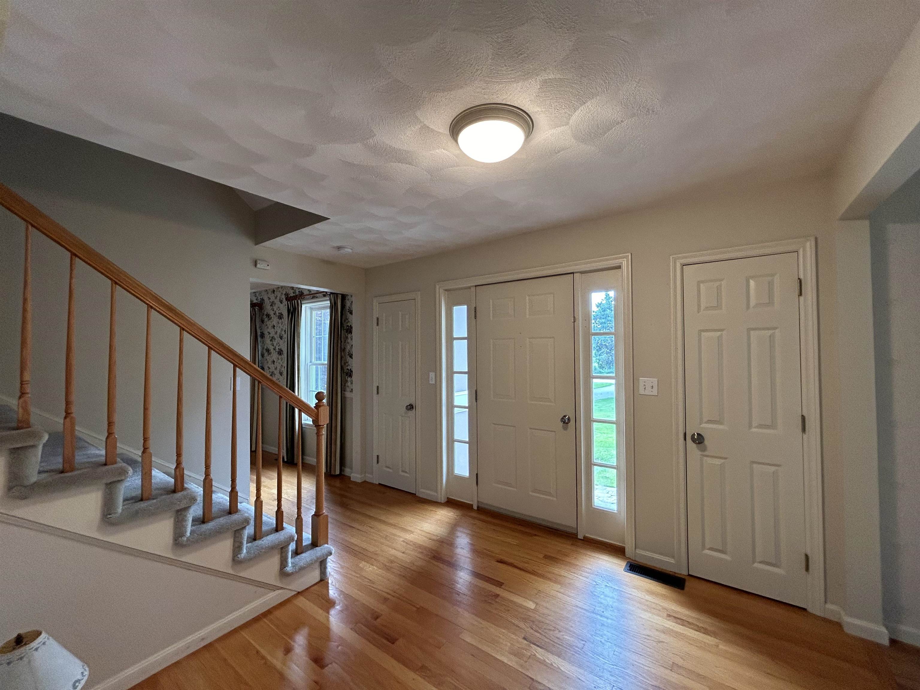 1 Hillside Avenue Exeter, NH 03833 - Photo 7 of 35