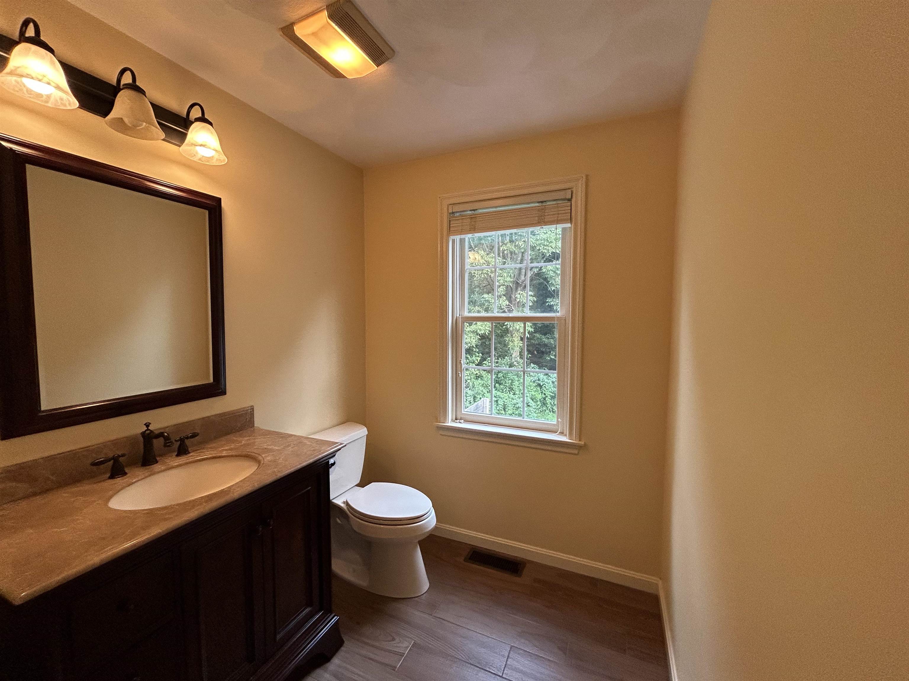 1 Hillside Avenue Exeter, NH 03833 - Photo 8 of 35