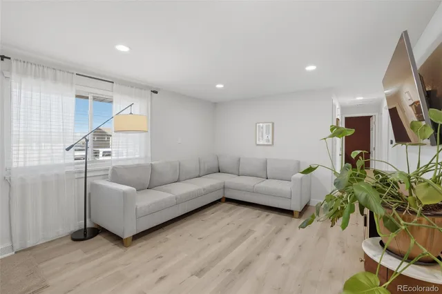 $560,000 | 3230 West 93rd Avenue, Westminster, CO 80031