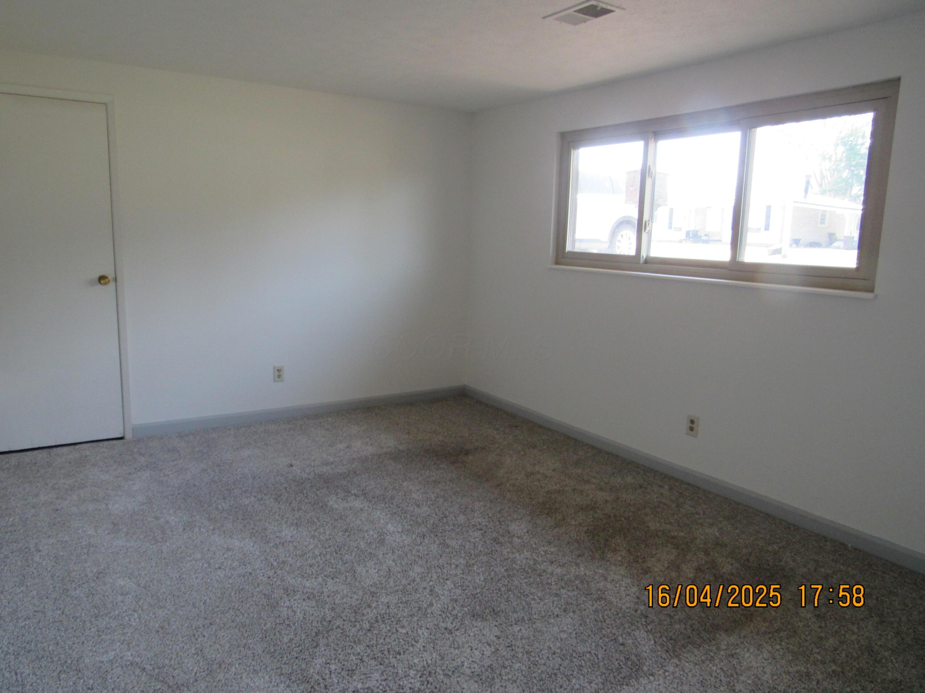 416 Cedar Heights Road Circleville, OH 43113 - Photo 16 of 26 IMG_1287