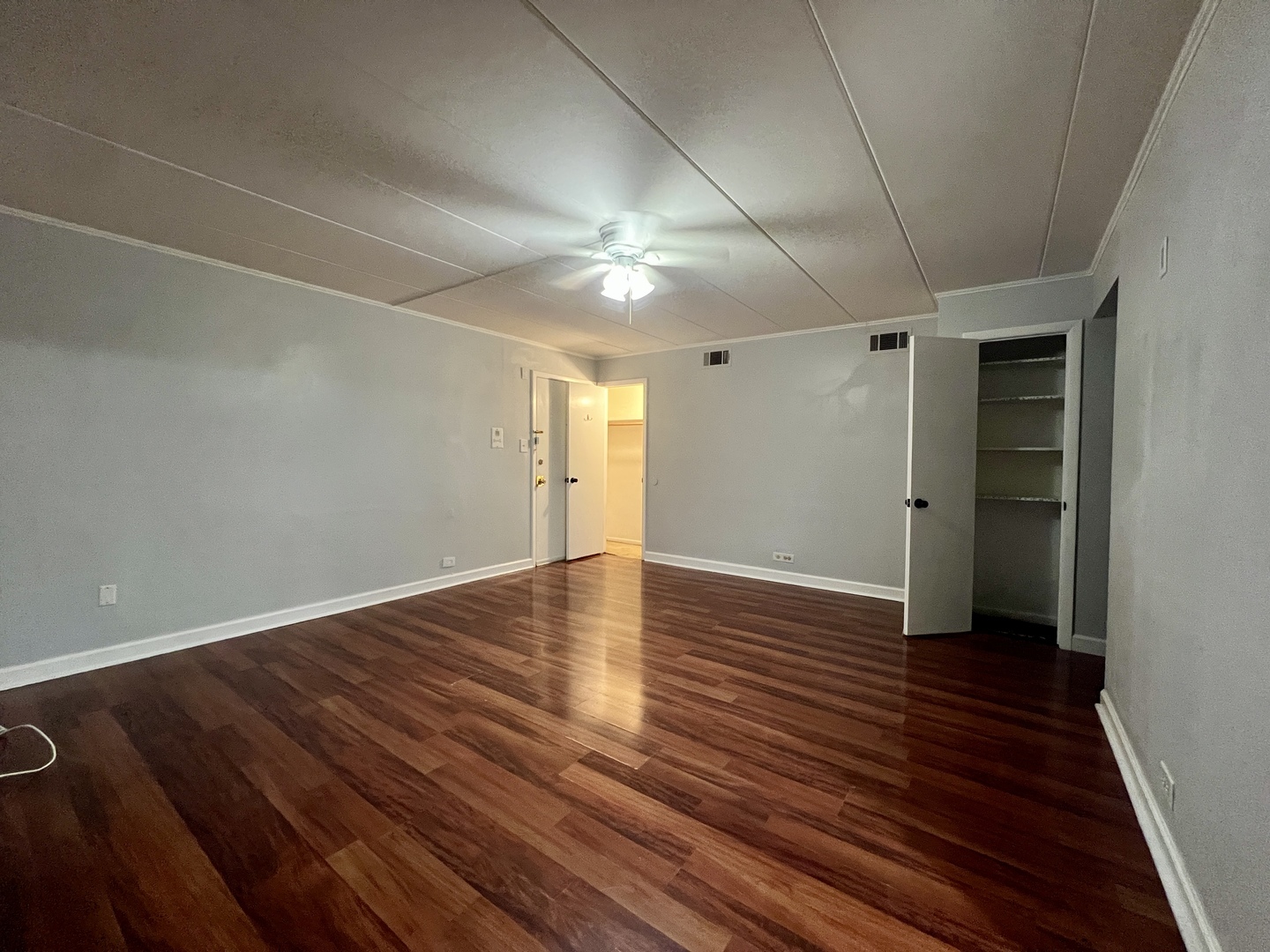 12026 South Kildare Avenue, Unit 16 Alsip, IL 60803 - Photo 13 of 38