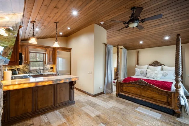 $6,300,000 | 4050 Lester Avenue, Corona, CA 92881