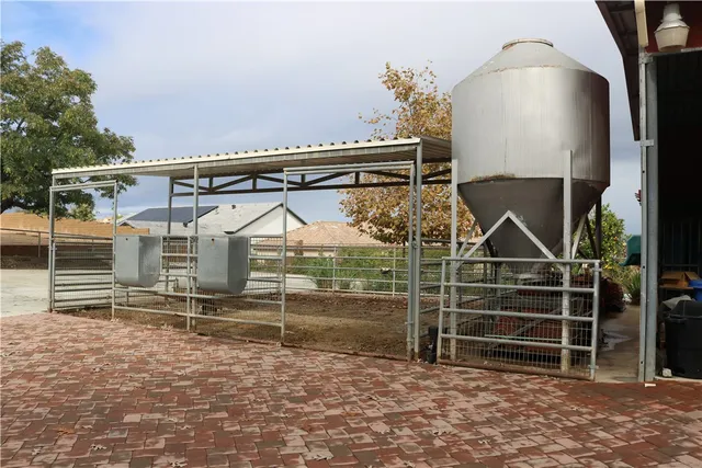 $6,300,000 | 4050 Lester Avenue, Corona, CA 92881