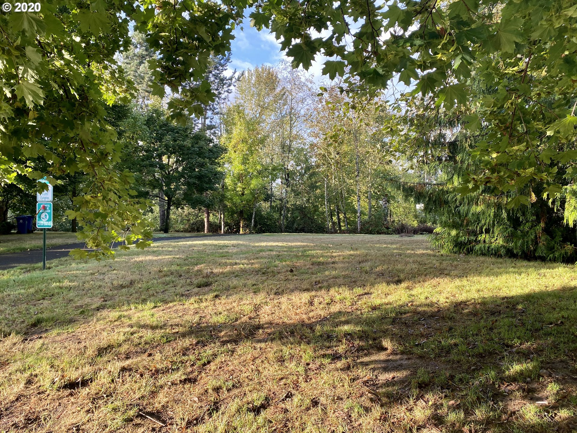 407 Northeast Roth Street Portland, OR 97211 - Photo 21 of 23 Community Park