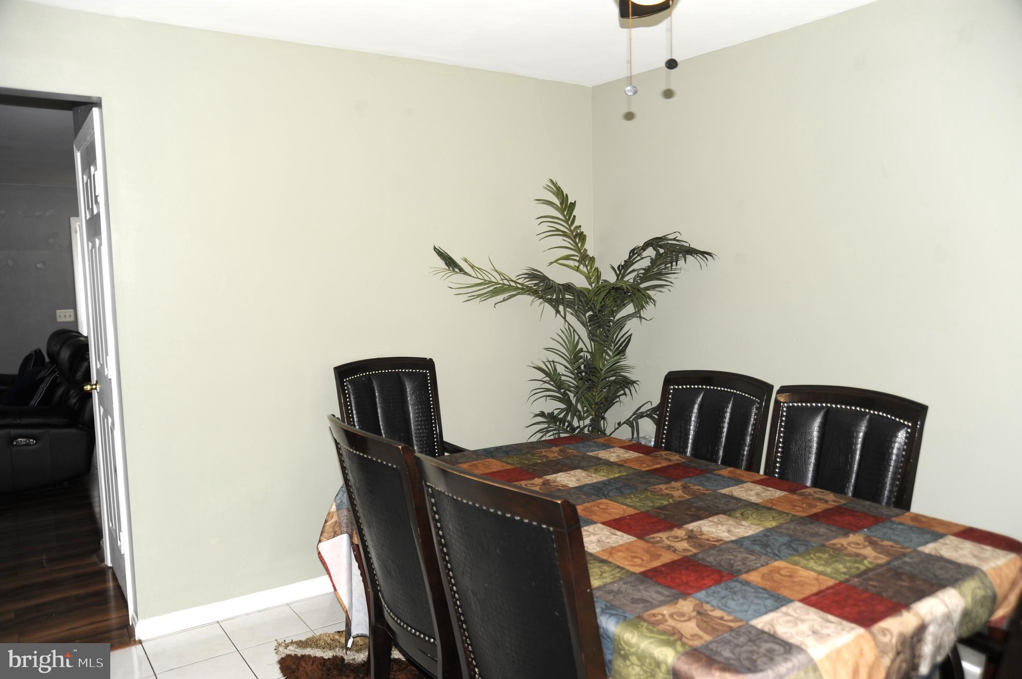 6574 Ridgeborne Drive Rosedale, MD 21237 - Photo 6 of 18 Gallery Image 6