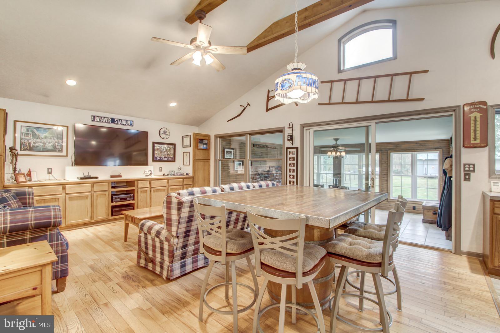110 Frysville Road York, PA 17406 - Photo 2 of 28 Gallery Image 2