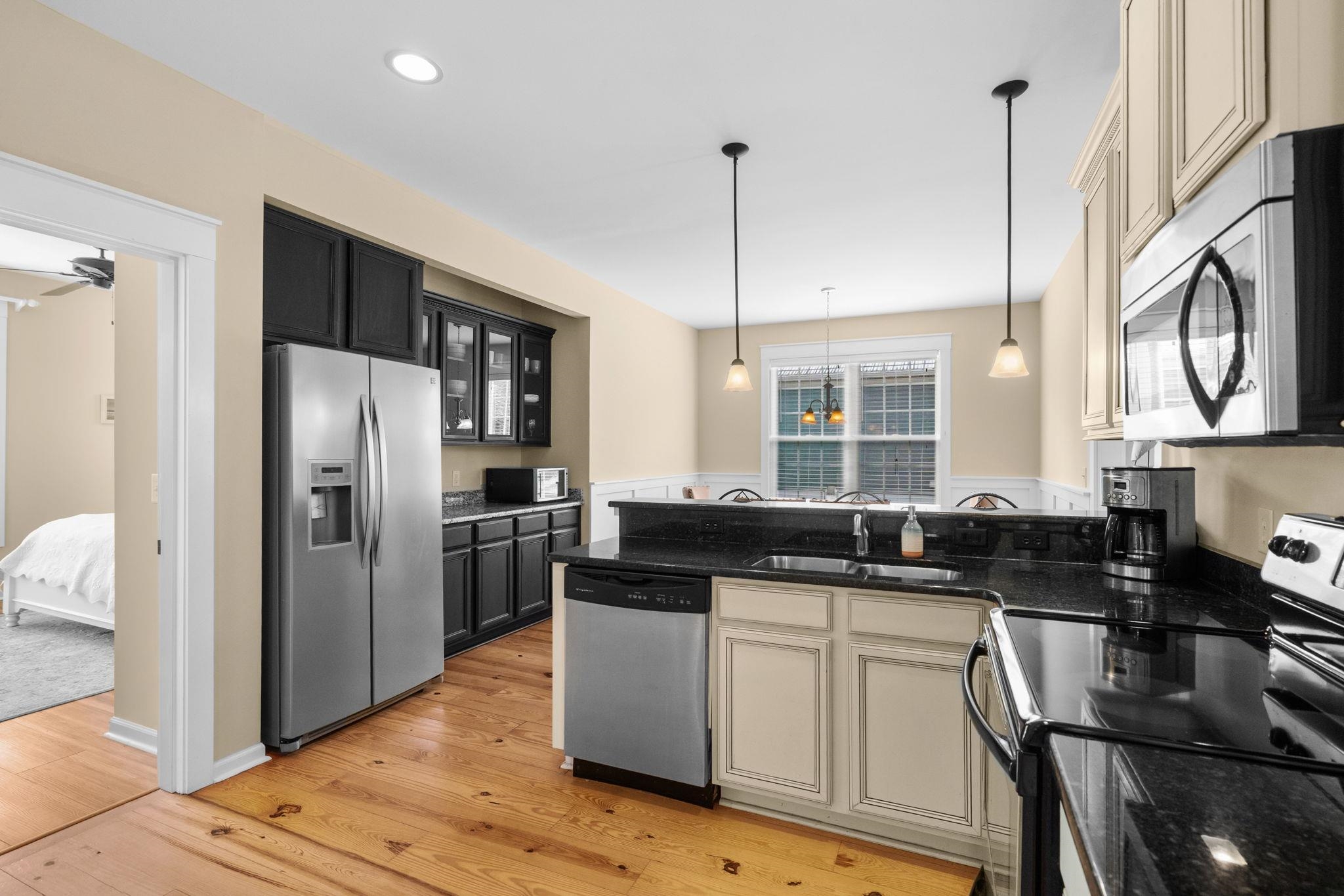 8 Sandlapper Way Pawleys Island, SC 29585 - Photo 15 of 47