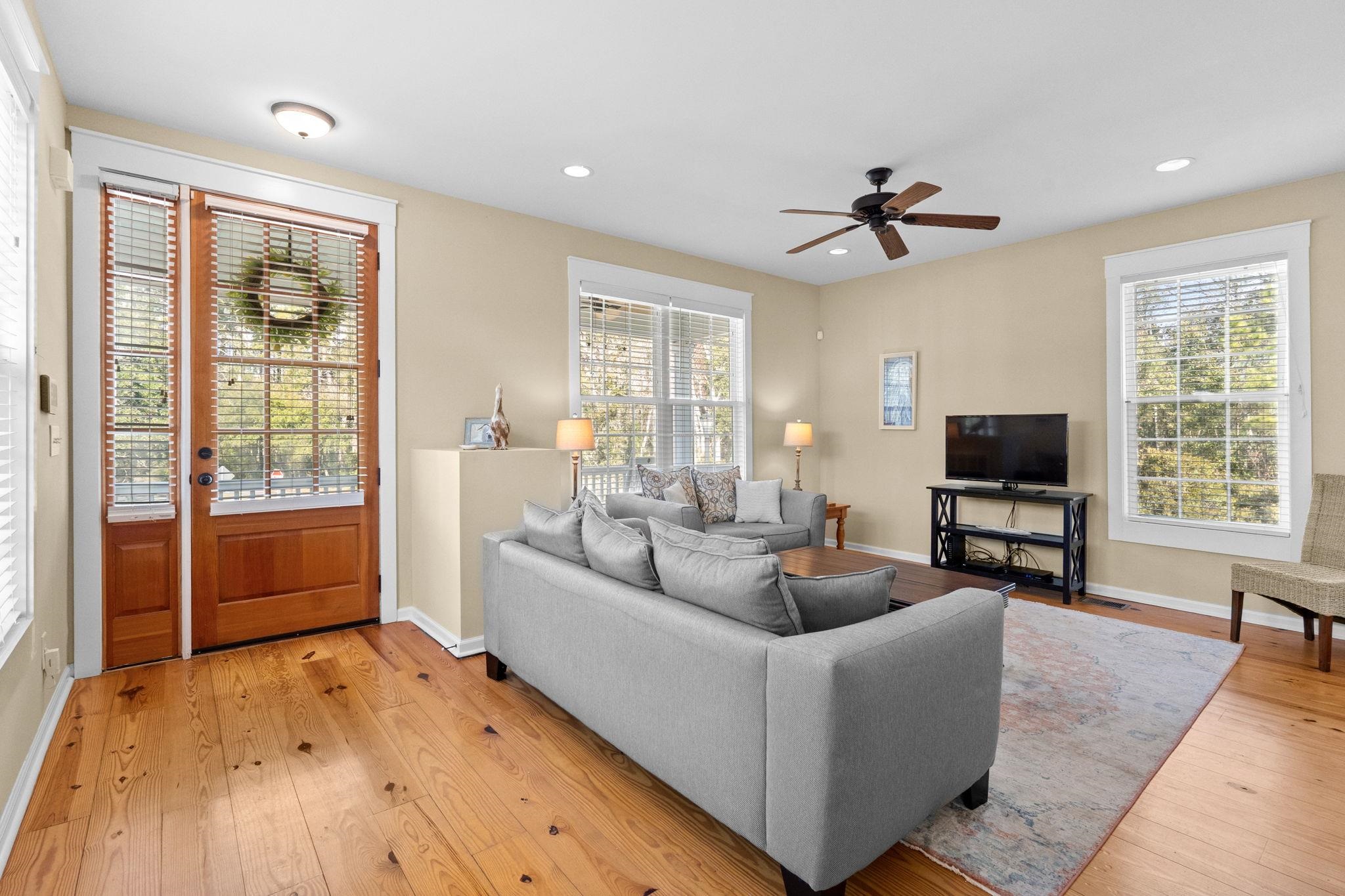 8 Sandlapper Way Pawleys Island, SC 29585 - Photo 8 of 47