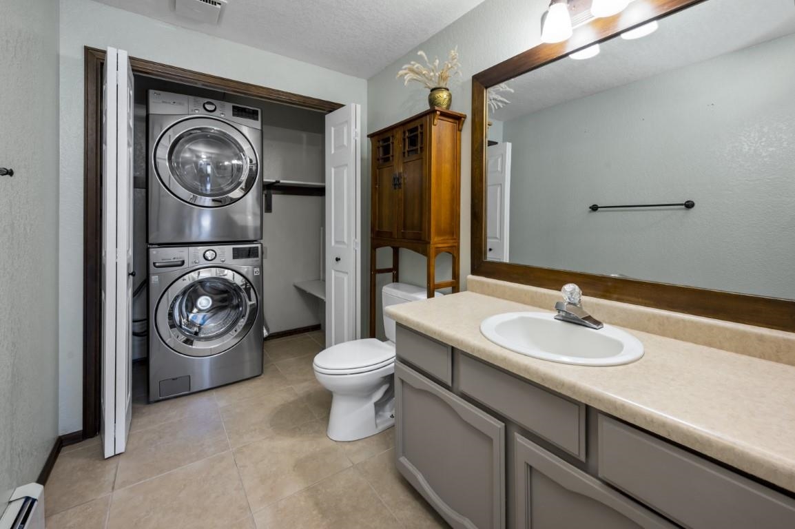 557 Rio Oso Lane Grand Junction, CO 81507 - Photo 11 of 27 Gallery Image 11