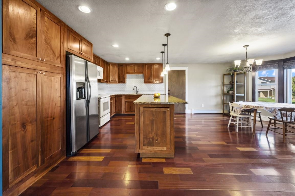 557 Rio Oso Lane Grand Junction, CO 81507 - Photo 6 of 27 Gallery Image 6