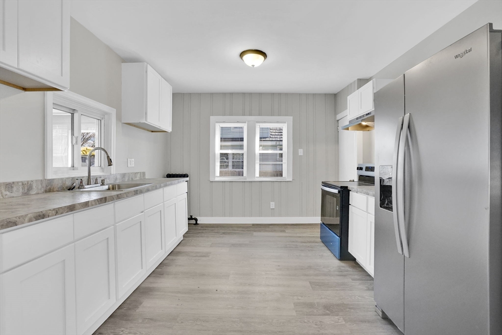 157 Penrose Street Springfield, MA 01109 - Photo 15 of 23
