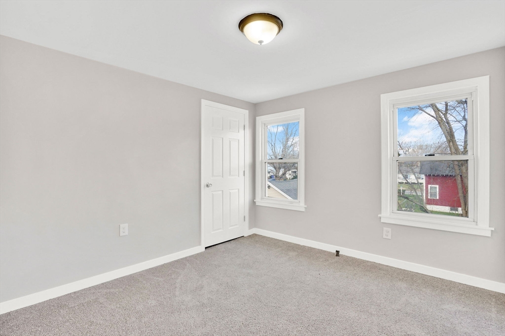 157 Penrose Street Springfield, MA 01109 - Photo 20 of 23