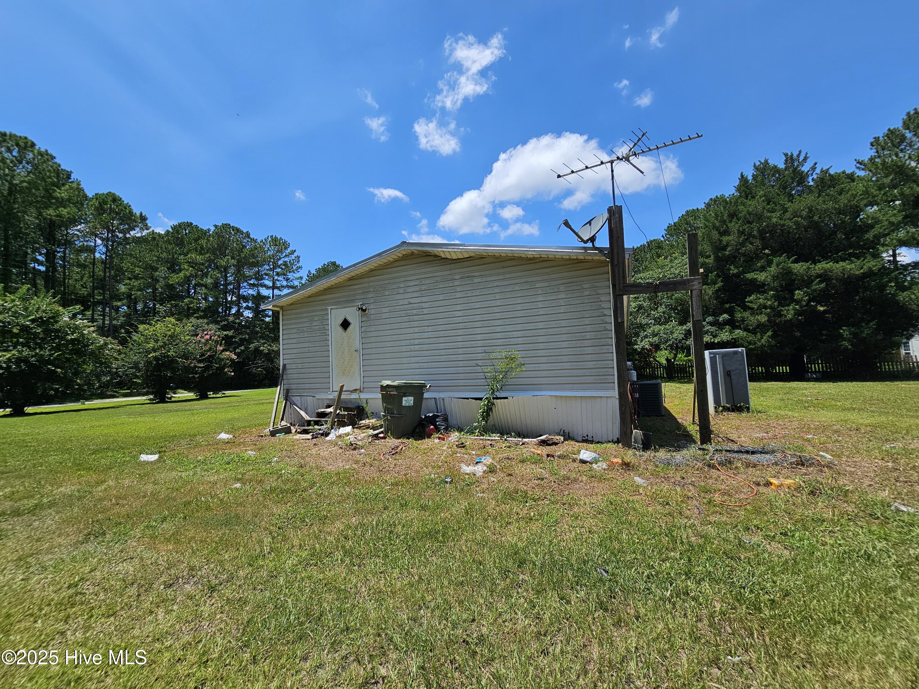 255 Pond Road Rocky Point, NC 28457 - Photo 15 of 21 20250711_134858