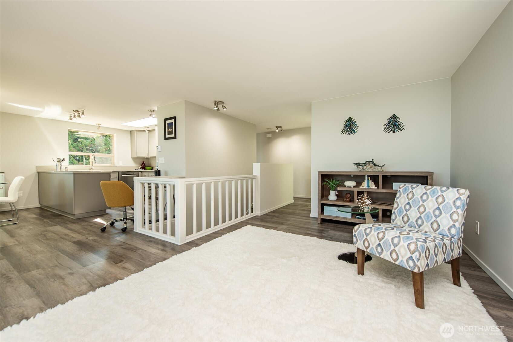 681 Bachelor Road Sequim, WA 98382 - Photo 15 of 39 a living room with furniture