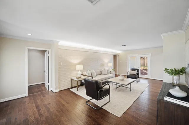 $408,000 | 5671 Sylmar Road, Houston, TX 77081