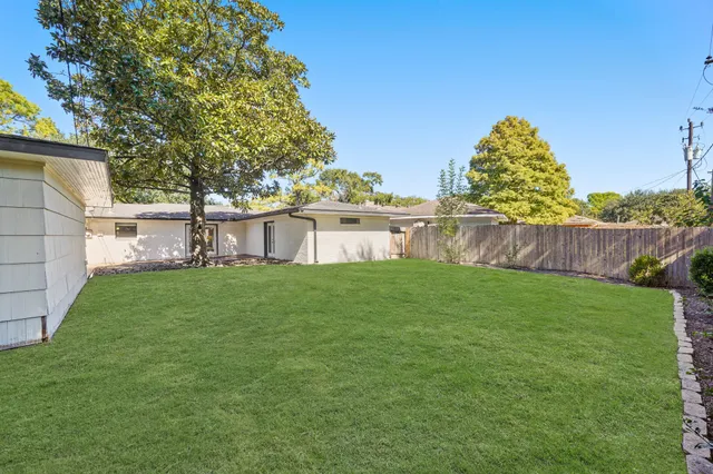 $408,000 | 5671 Sylmar Road, Houston, TX 77081