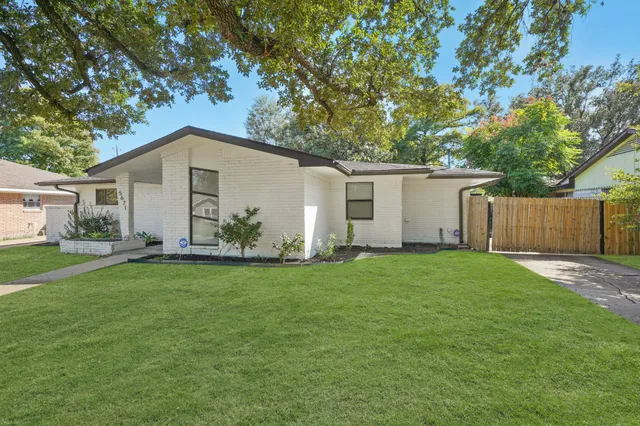 $408,000 | 5671 Sylmar Road, Houston, TX 77081