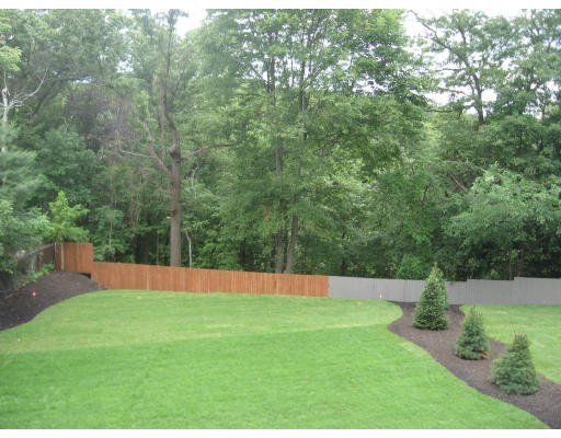 40 Rochester Road Newton, MA 02458 - Photo 20 of 21 a view of yard with grass and trees