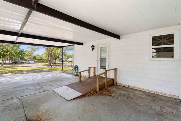 $149,000 | 1763 West Schwartz Boulevard, Lady Lake, FL 32159