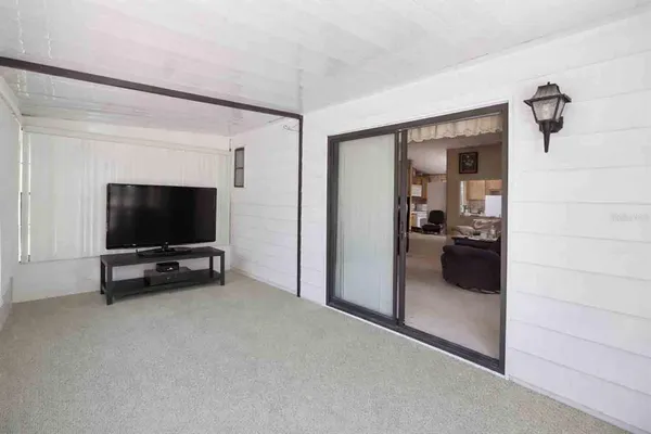 $149,000 | 1763 West Schwartz Boulevard, Lady Lake, FL 32159