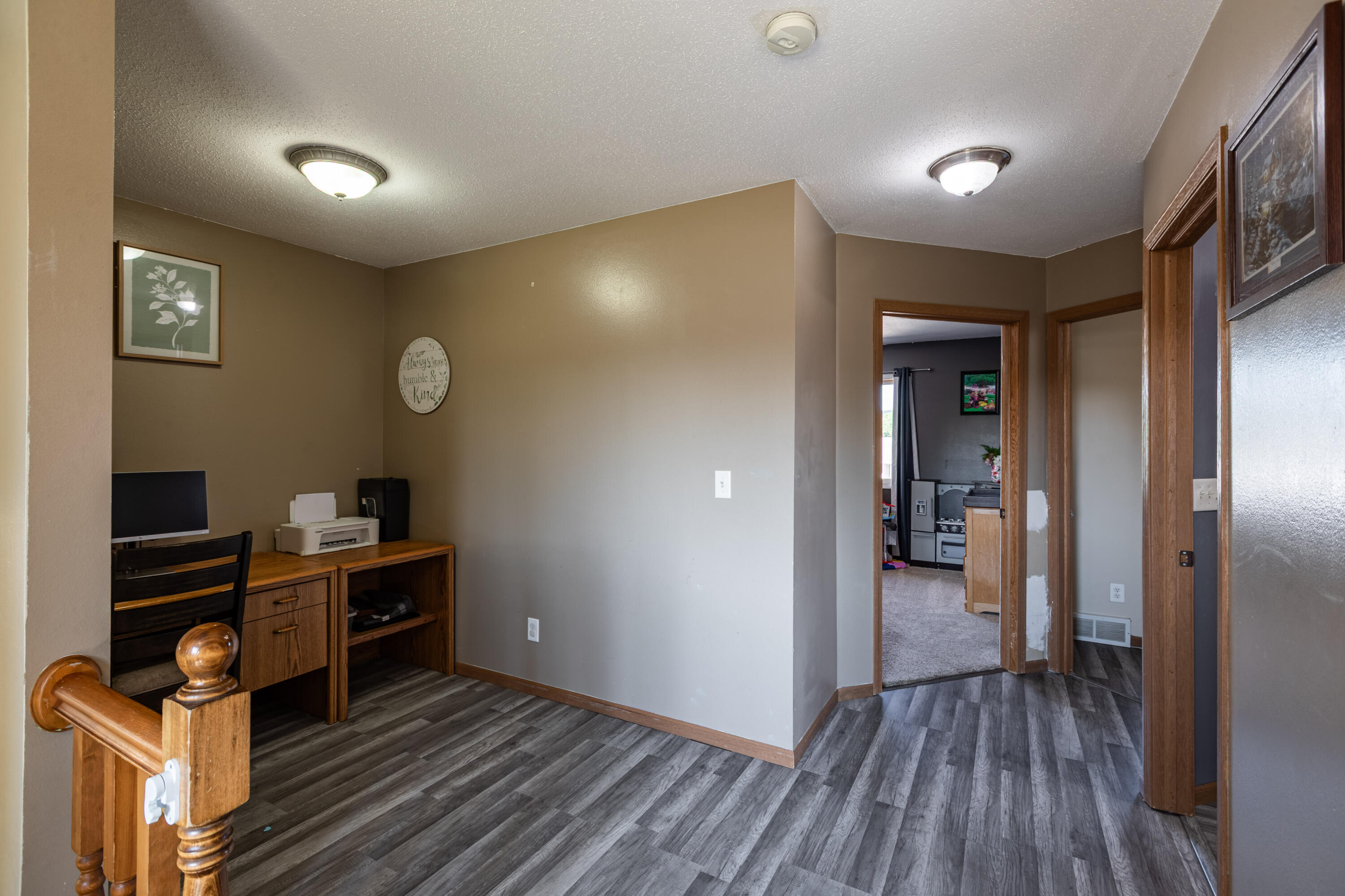 2041 River Road Sparta, WI 54656 - Photo 11 of 19 OFFICE/PLAYROOM AREA