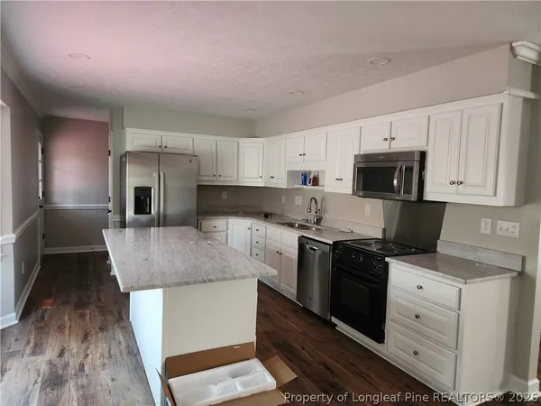 $2,400 | 1303 Middle Road, Fayetteville, NC 28312