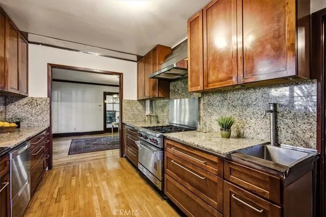 $1,895,000 | 489 West 6th Street, Claremont, CA 91711