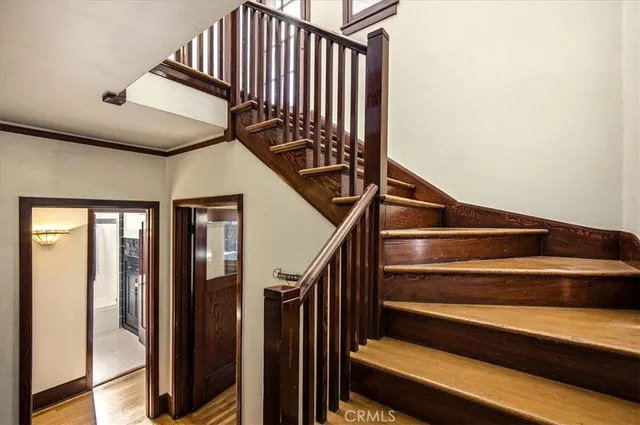 $1,895,000 | 489 West 6th Street, Claremont, CA 91711