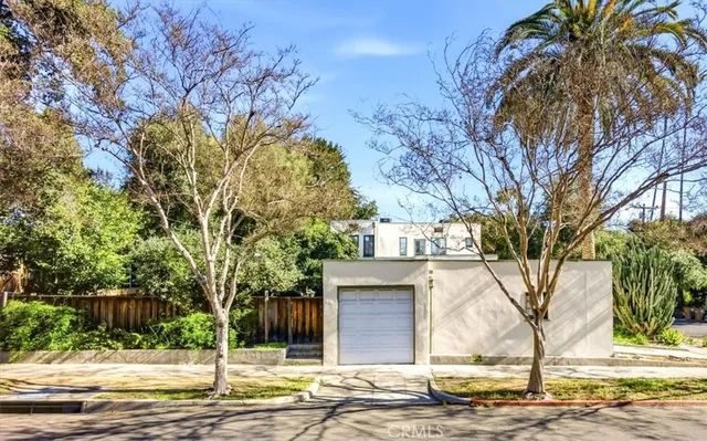 $1,895,000 | 489 West 6th Street, Claremont, CA 91711