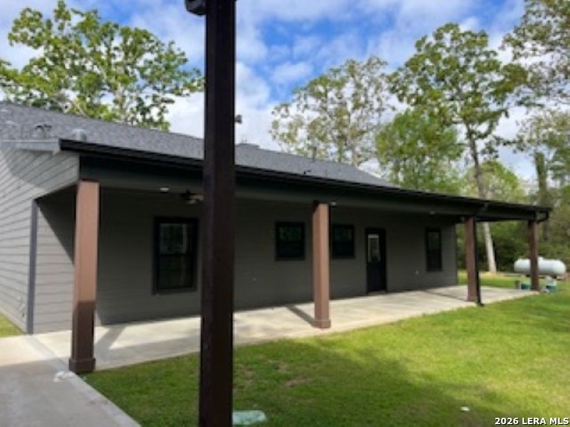 218 Strawberry Street Onalaska, TX 77360 - Photo 12 of 60