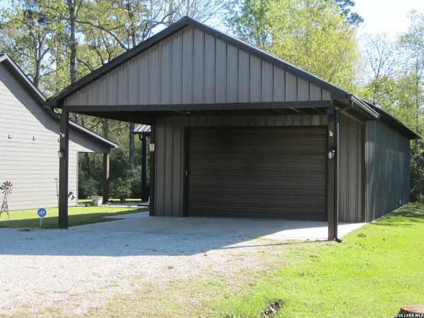 $357,000 | 218 Strawberry Street, Onalaska, TX 77360