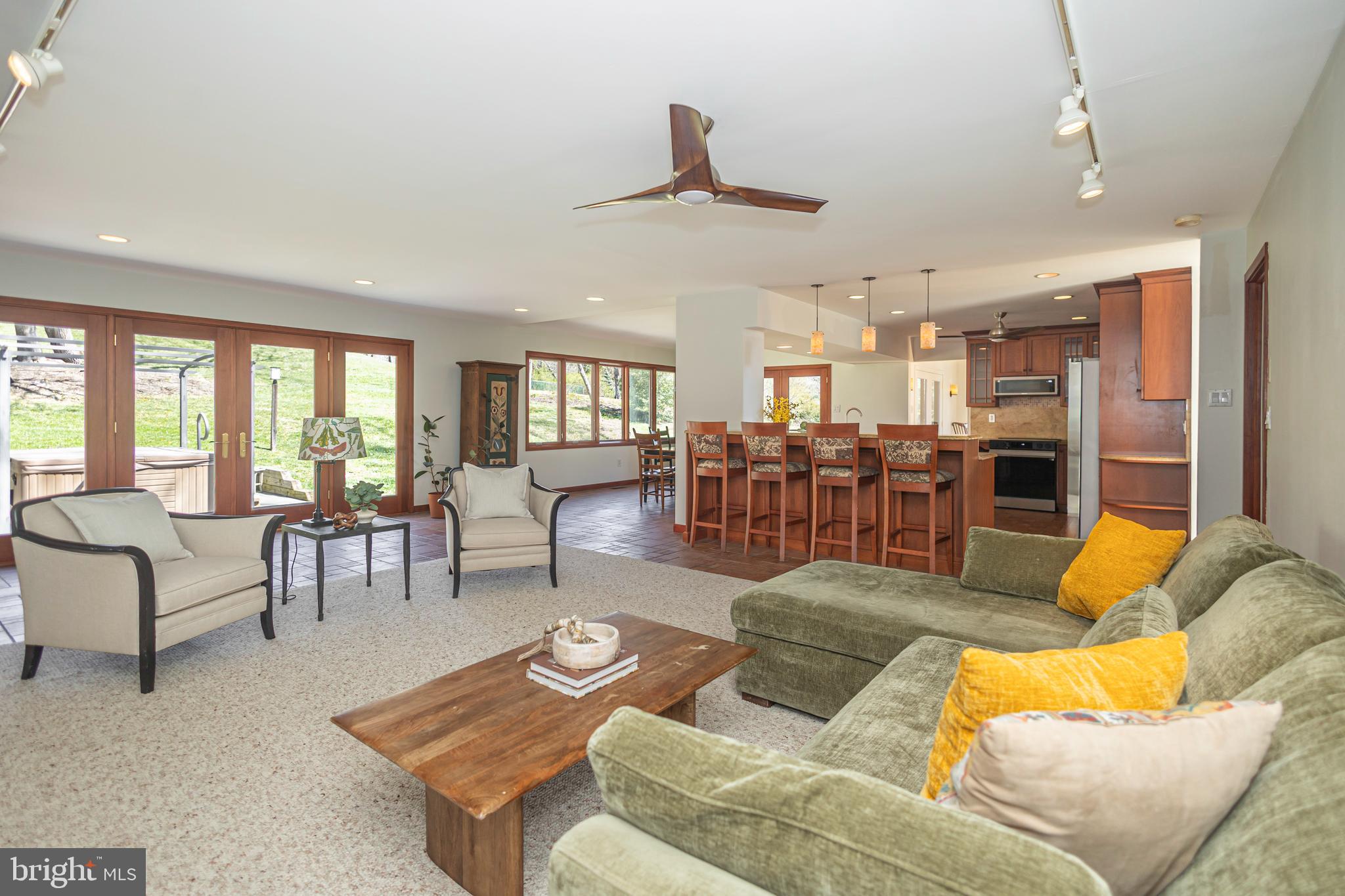 101 Rogers Road Furlong, PA 18925 - Photo 3 of 57 Great Room