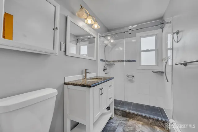 $520,000 | 150 Worth Street, Iselin, NJ 08830