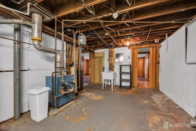 $520,000 | 150 Worth Street, Iselin, NJ 08830