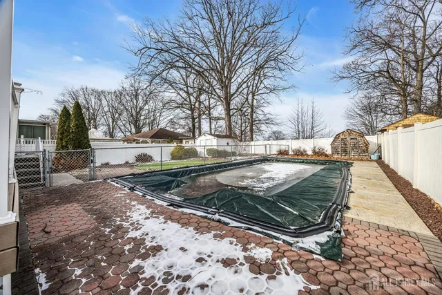 $520,000 | 150 Worth Street, Iselin, NJ 08830